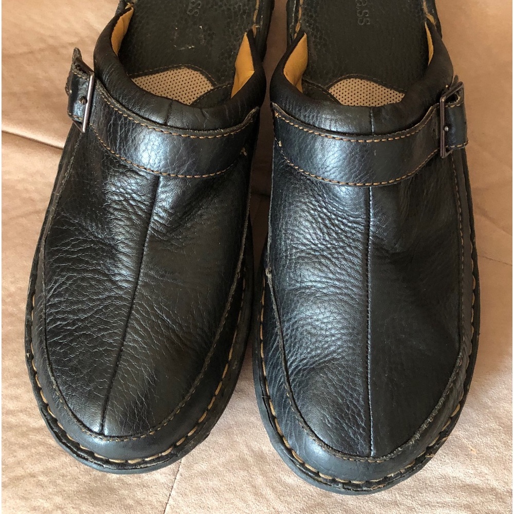 Women’s leather Bass-shoes,  sandals